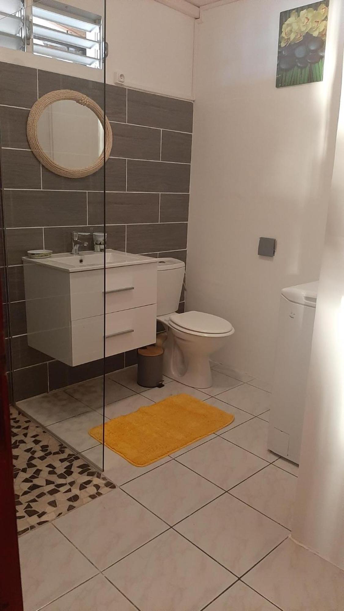Logement Entier Au Soleil Couchant Deshaies Exterior photo